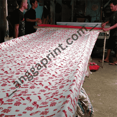 Custom Batik Printing Service — Exclusive Motifs, Precise Colors (3)
